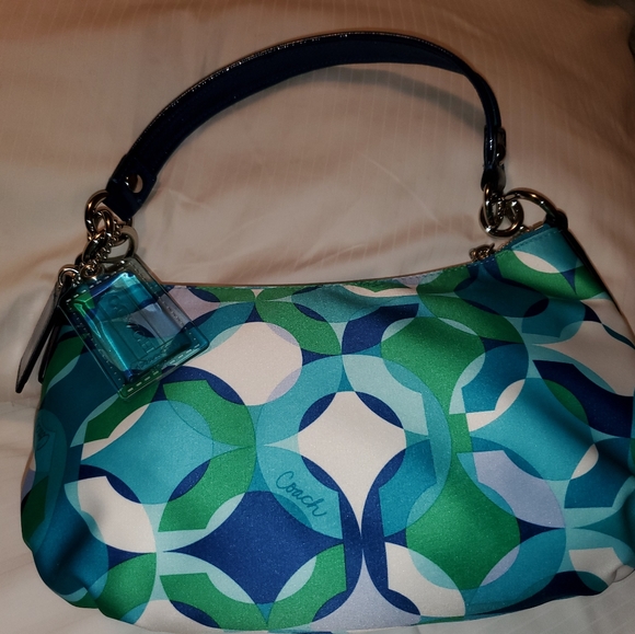 Hardly used Coach bag - Picture 2 of 3